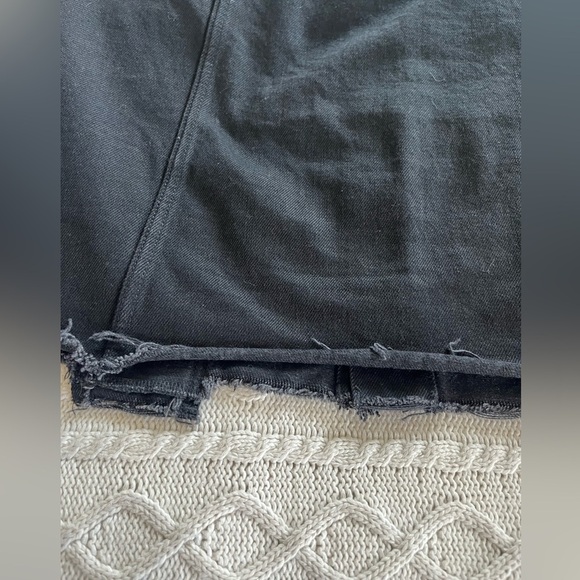 Trafulac denim wear by Zara, Black, Distressed Mini Skirt Women’s Medium - Picture 4 of 10